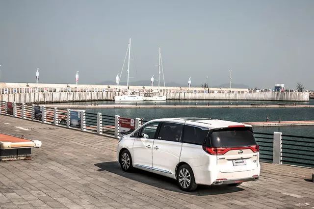 和GL8一字之差的GM8能再创传奇么 | 传祺GM