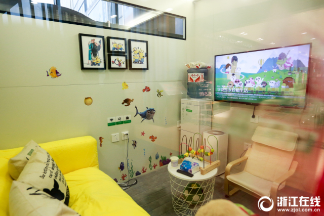 浙江杭州商场现老公寄存屋 每分钟0.5元,妈妈