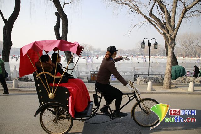 80后美女“海归”在什刹海蹬三轮?背后故事感人