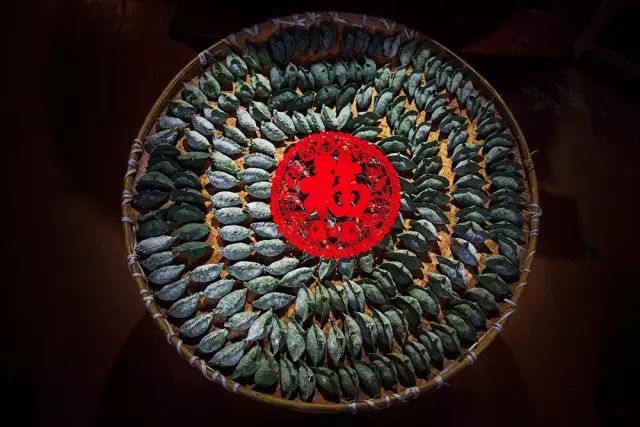https://image.ipaiban.com/upload-ueditor-image-20180116-1516075661652082761.png
