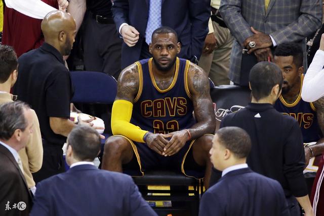 詹姆斯伤病恢复情况 f1nA-fypnsip8865227.jpg