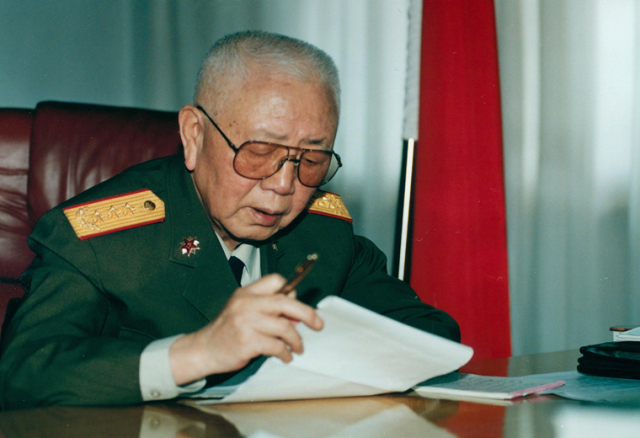 今天,缅怀 中国航母之父 ,告诉他,成了!|海军|航母