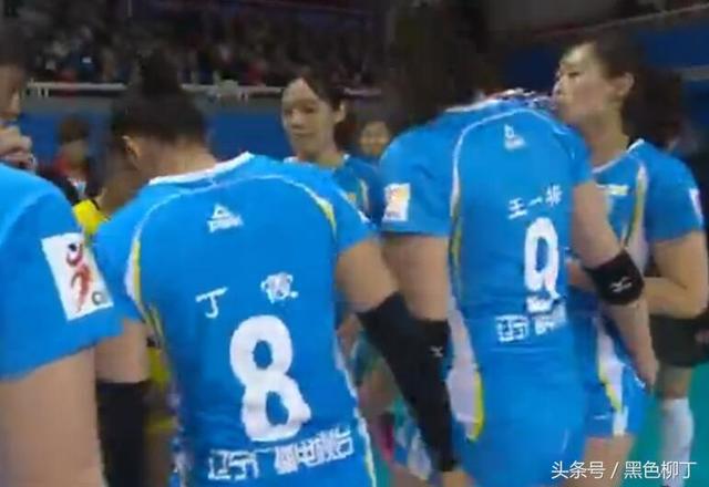 丁霞赛场回应质疑 不是球霸还是王一梅最佳搭