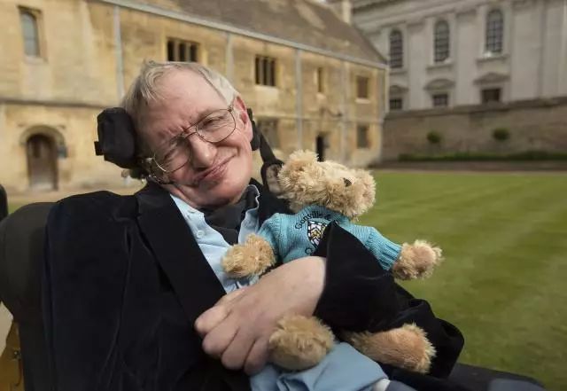 传奇人物霍金去世 关于他应该了解的七个问题