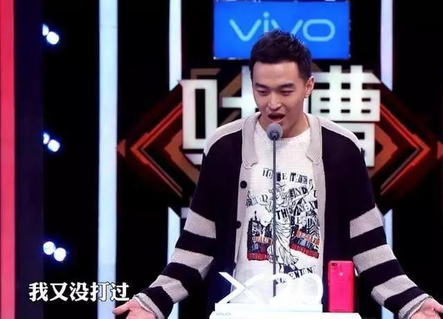 国足被损到家,连黄健翔都被带沟里…这回,网友反倒帮国足说话了