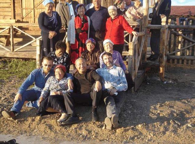 中国有个俄罗斯族,村民个个蓝眼睛高鼻梁,拒绝被当成外国人