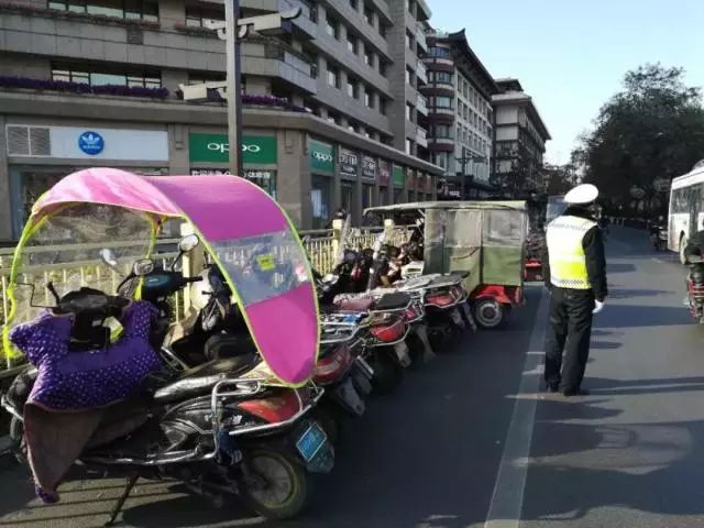 富阳三轮运营,富阳三轮运营证在哪办