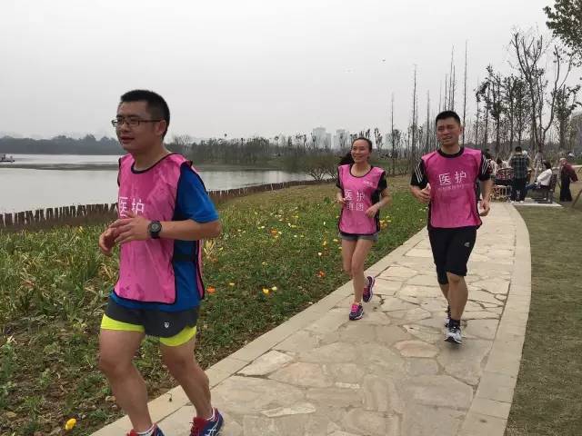 速看!2018成都双遗马拉松医护跑者名单公布