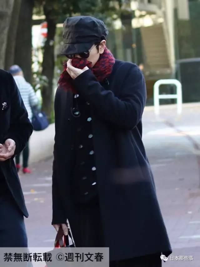 有路人不太了解现在爱豆的绯闻曝光迷妹的反应怎么会是这种操作？？？