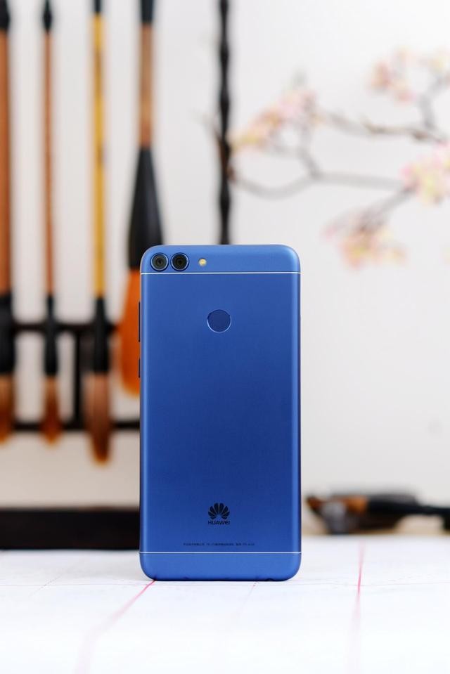 实力派千元品质手机,华为畅享7S之初体验