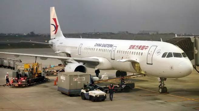 1517421512509493.jpg 1月20日东方航空班机飞抵桃园机场。(图:中时电子报)