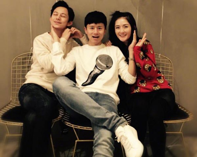 张杰和谢娜粉丝互撕大戏再升级 谁又能放过谁