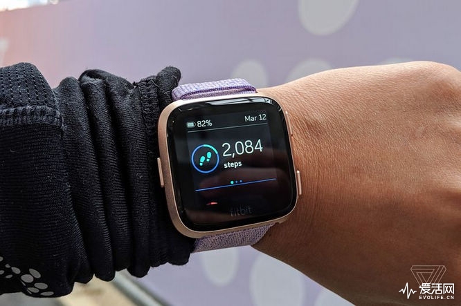 苹果手表一直被模仿 这次Fitbit也要凑热闹？