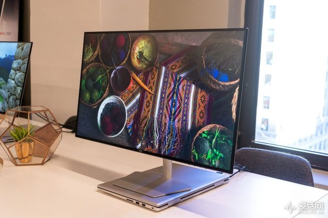 CES2018 | 戴尔推精致生活型5.3mm超薄显示