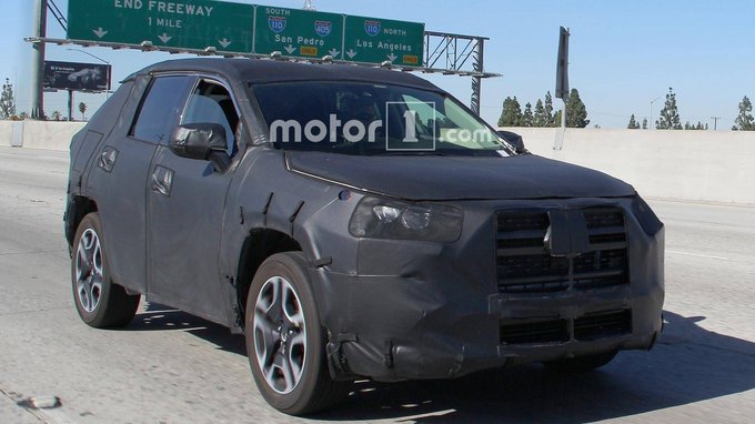 丰田全新一代RAV4荣放 换新发动机/3月亮相