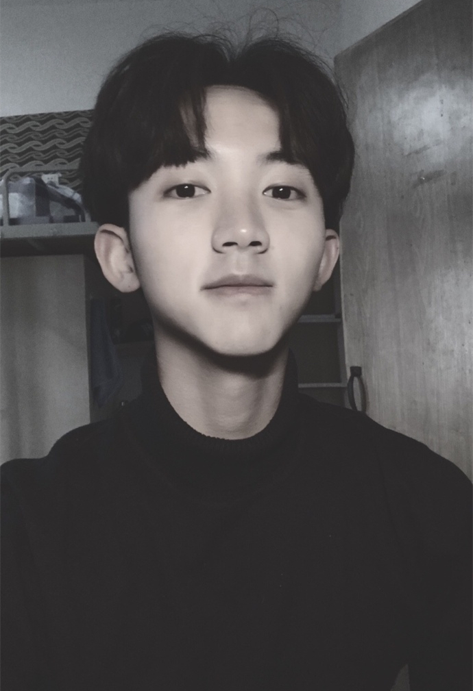 被抖音这几位帅气小哥哥刷屏了,微博啥的全帮