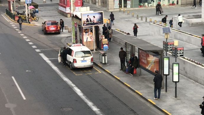 上海设置42处出租车就餐点共800余泊位解决出