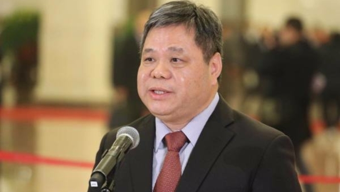 香港工商总会主席:把港澳同胞回乡证与内地身