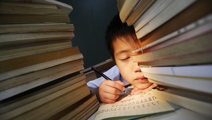 出台有些政策,教育管理部门自己都不信能落实