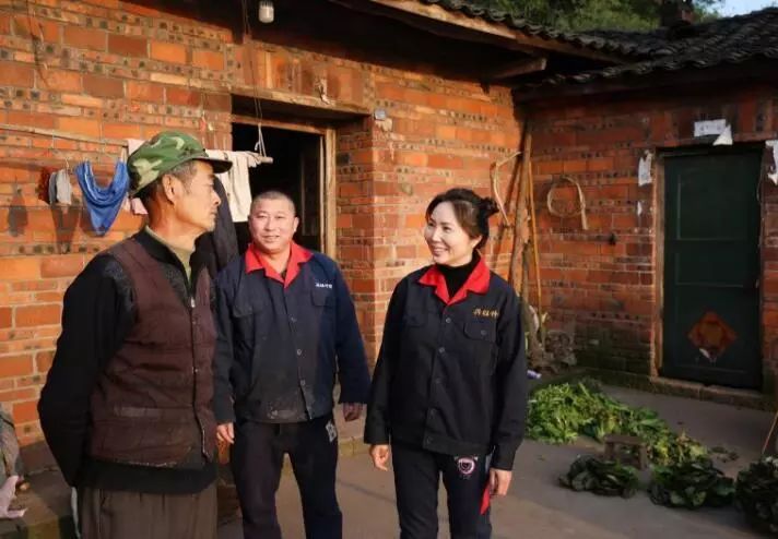 月薪上万的白领为何贷款回乡养猪,还受到国家