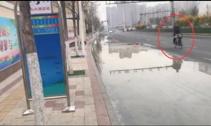 天津一些地方污水长时间外溢、自来水跑冒多日