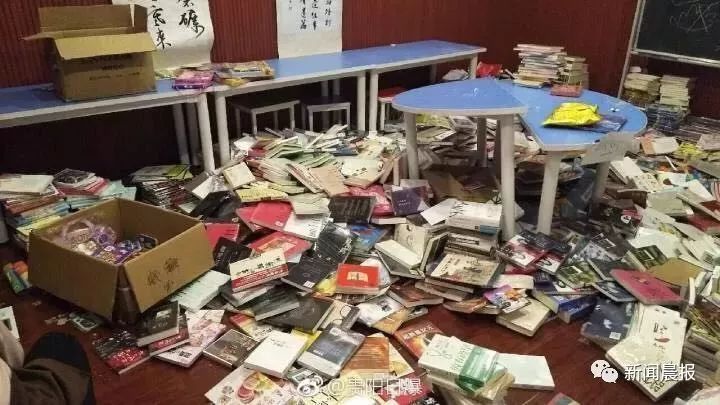 “熊孩子”书店撒野,“藏书阁”现场如同被洗劫……网友:家长该管管了!|熊孩子|书店|宝宝_新浪新闻