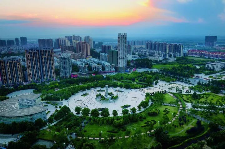 眉山人口与经济总量_眉山水街图片