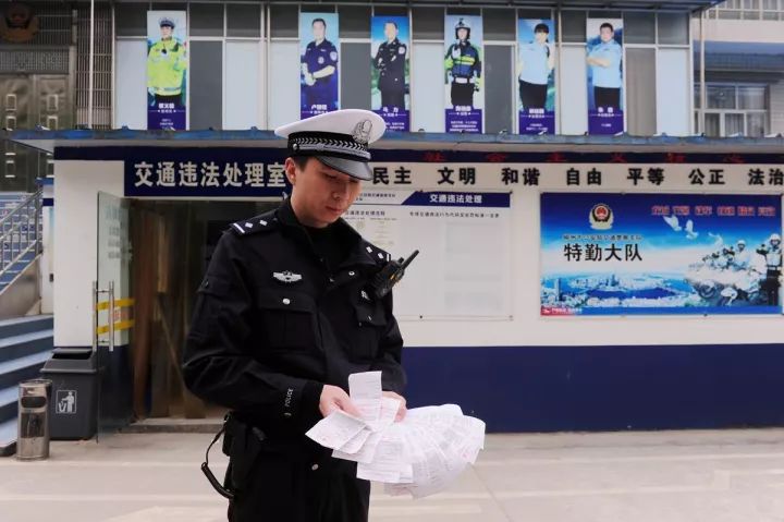 这个双十二 他买卖驾照分荣获柳州首例|办理