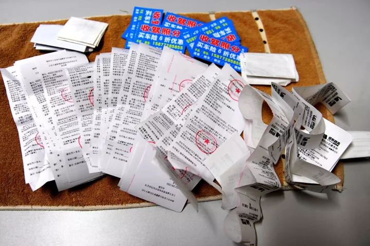 这个双十二 他买卖驾照分荣获柳州首例|办理