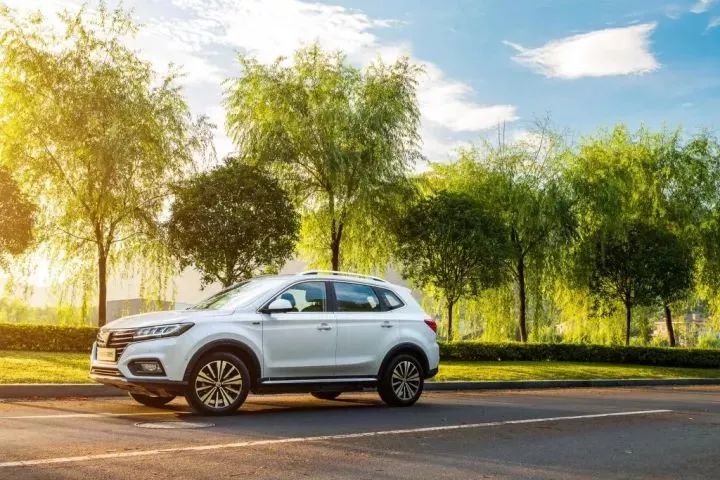 【天劲股份风向】谁说新能源车都是低端货?这