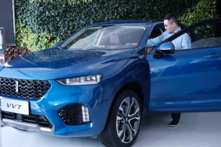 看到了长城汽车(02333)业绩的下滑,能看到背后