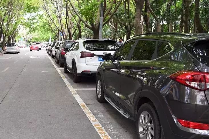 快看!深圳这些地方路边停车3月前零收费,但要