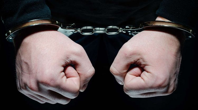 事发大连!男子输光钱欲拍保姆裸照勒索,下药迷