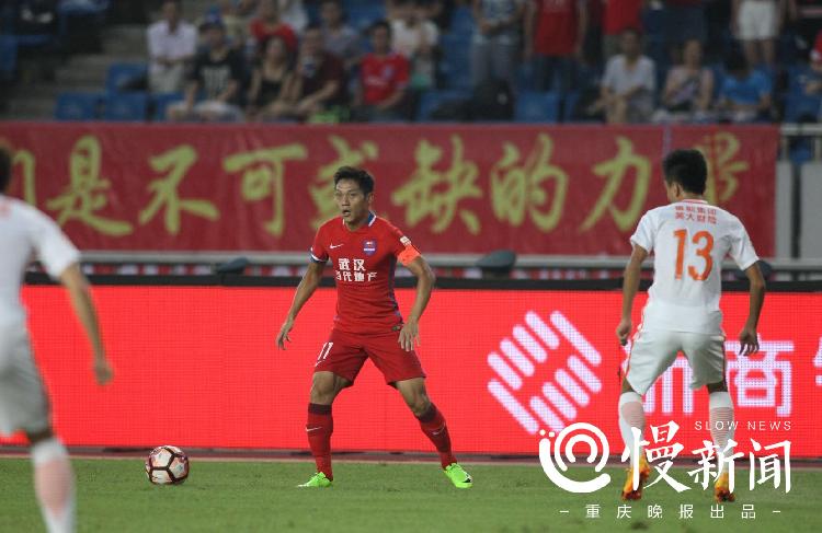 重庆斯威新赛季名单大揭秘 球员号码、生日、