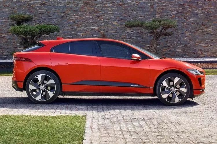 捷豹公布I-PACE海外版售价!价格低于特斯拉Model X