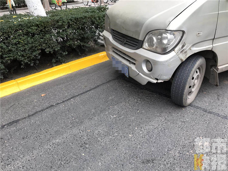 西安多司机开限行牌号车上路 交警查处称忘了