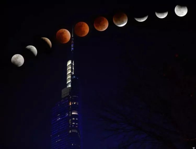 你参加朋友圈超级月全食摄影大赛了吗?最后