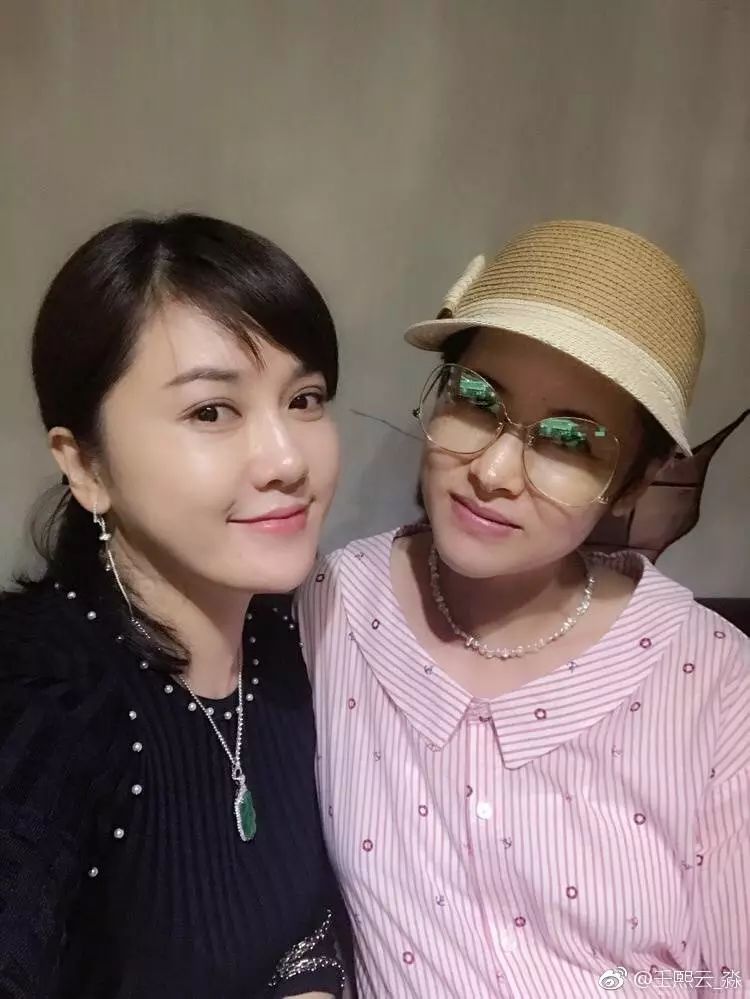 还记得《康熙微服私访记》的小桃红吗?她现在长这样