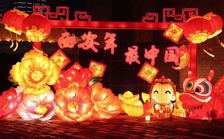 西安年·最中国 | 小布放大招! 720度vr全景,带你换个角度看西安!