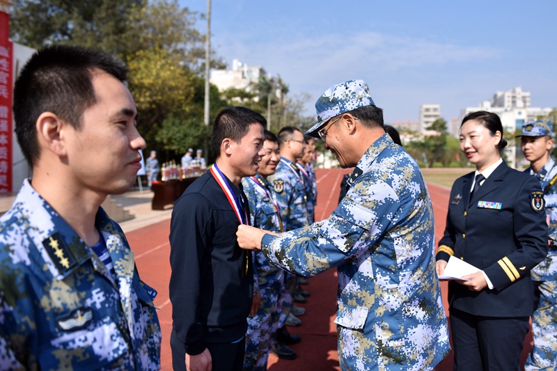 跑步进入2018!欢迎来到南海舰队参谋部运动会
