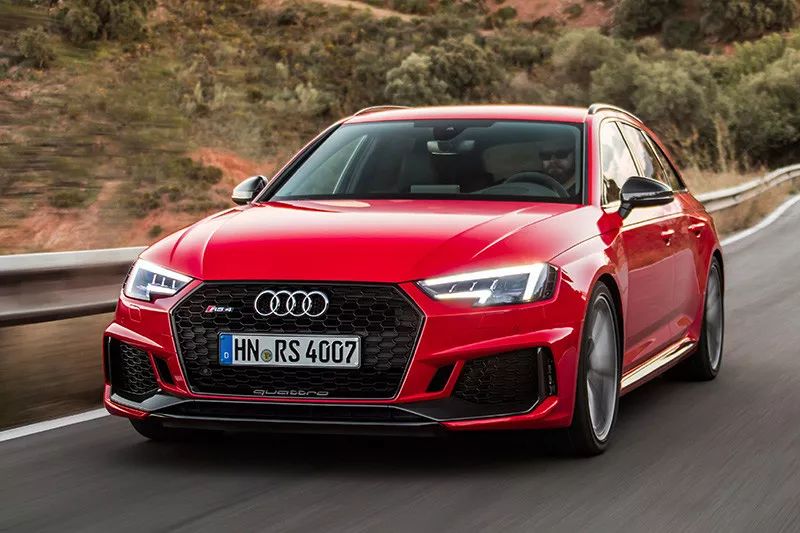 深藏不露 | 奥迪 RS 4 Avant