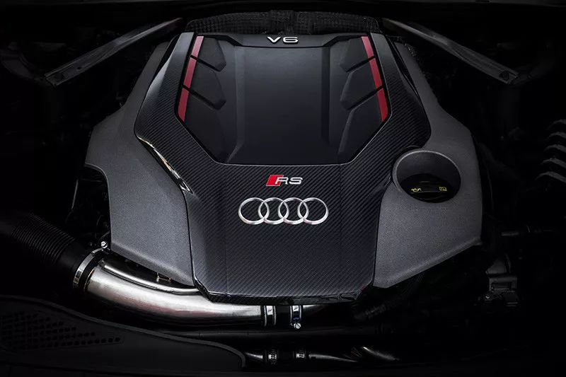 深藏不露 | 奥迪 RS 4 Avant