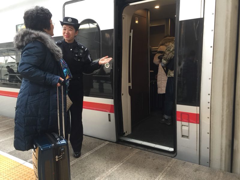 三尺讲台与日驰千里碰撞的青春|乘警|乘警支队