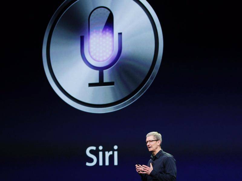 “扶不起”的苹果Siri