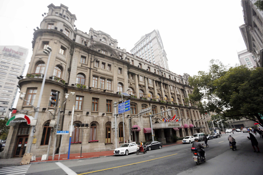 新中国第一家证券交易所谢客:爱因斯坦卓别林