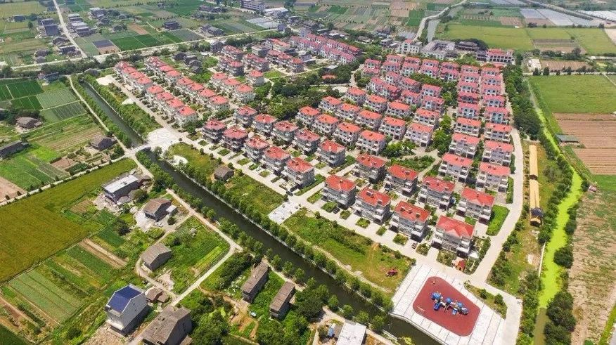 陈锡文驳斥中国农村衰败论：一场农村巨变正在发生