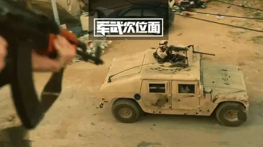 看过《黑鹰坠落》,可这部2017最佳军事剧"悍马坠落"美军伤亡更惨