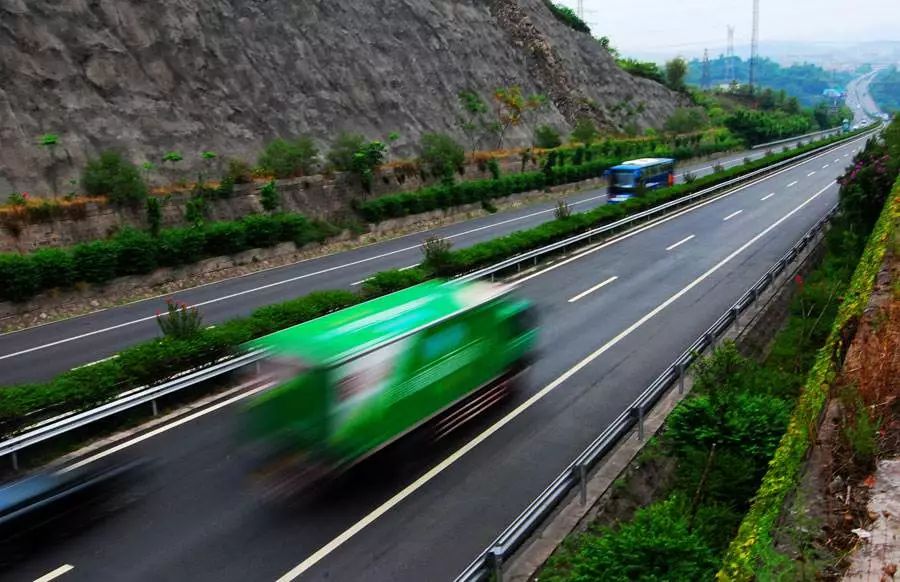 今起重庆主城正式取消路桥费!退费与套餐办理