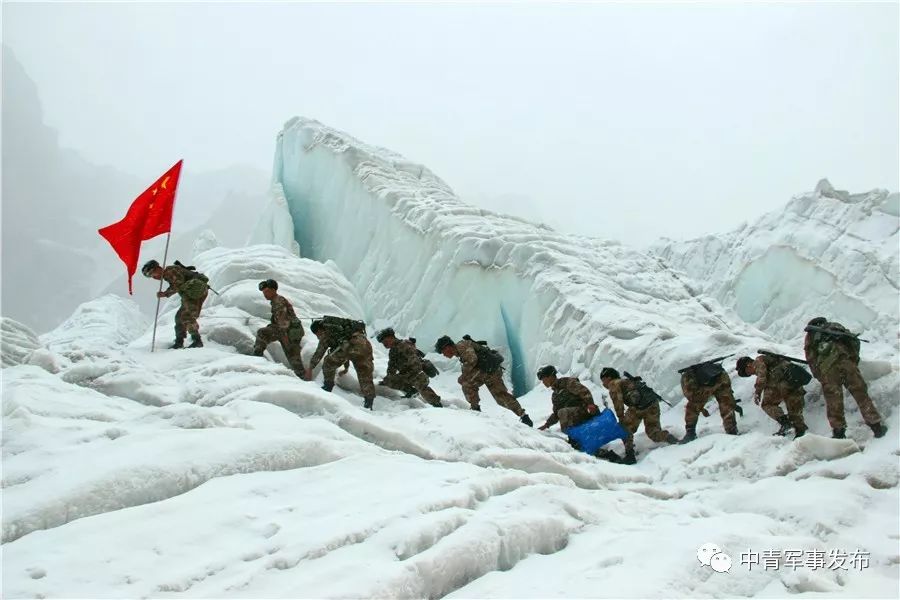 风雪戍边,因为我们站立的地方是中国!