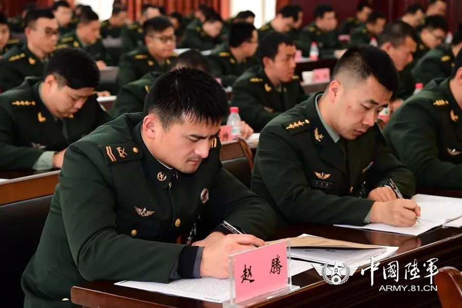 5天时间，百余名“新闻大咖”齐聚一堂，陆军组织的这场活动很隆重！